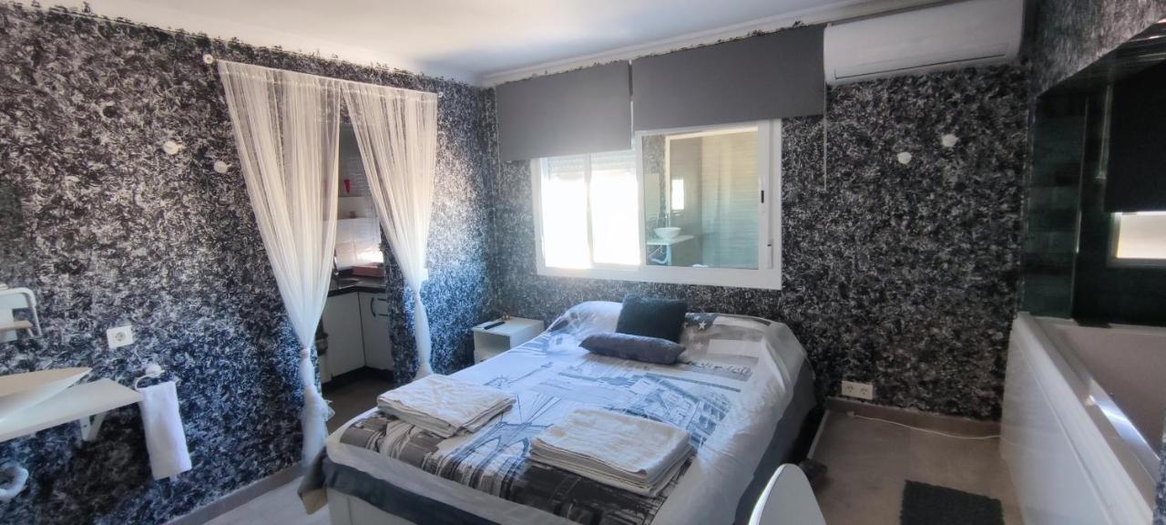 Latorre Jacuzzi Jerez Apartman Jerez de la Frontera Kültér fotó